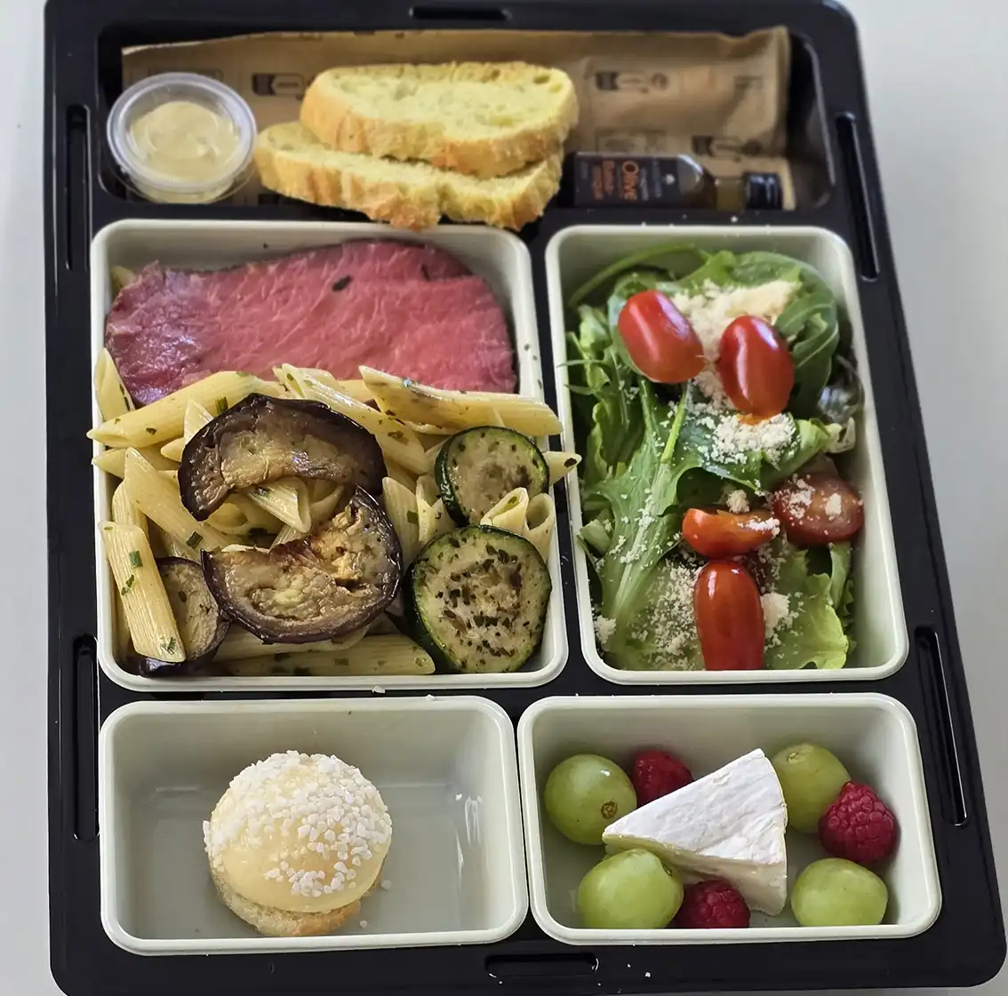 plateau-repas-oise 1 ciabatta tomates mozza|réalisé par MODDB