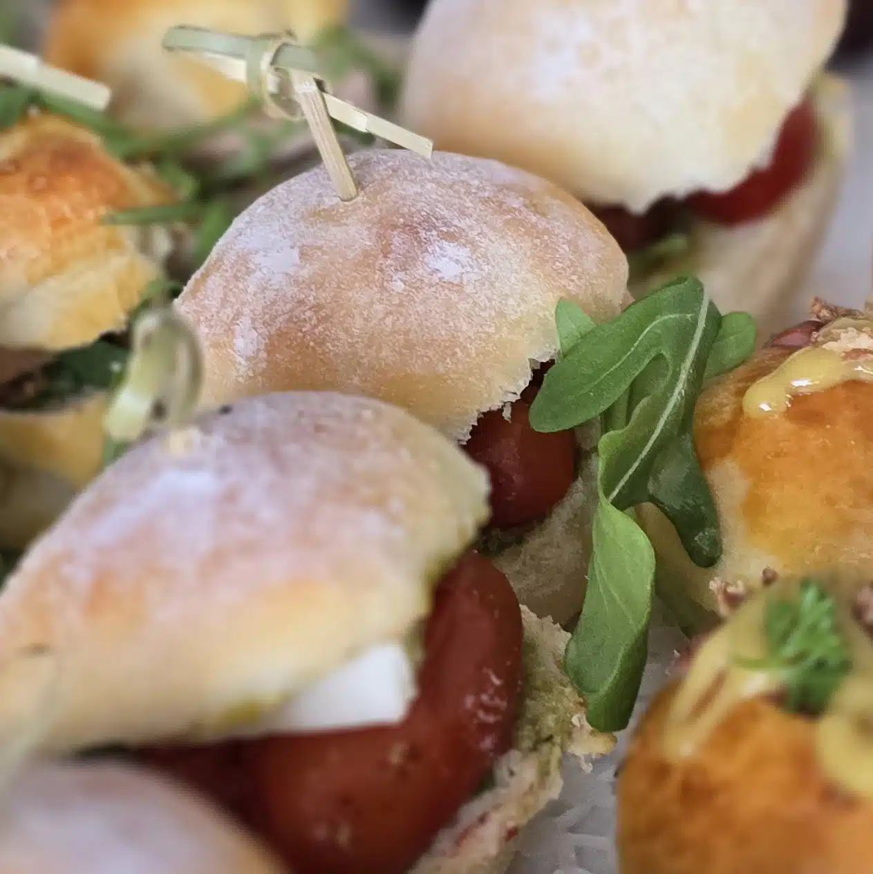 Bao burger au poulet｜réalisé par MODDB